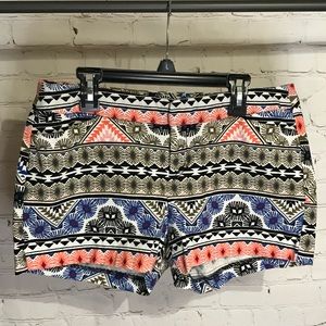 Old Navy adorable patterned shorts size 2 tribal print blue white black